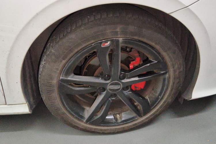 Used Geely Auto Binray 2021 1.4T CVT F-Sport Edition Right Front Wheel Hub