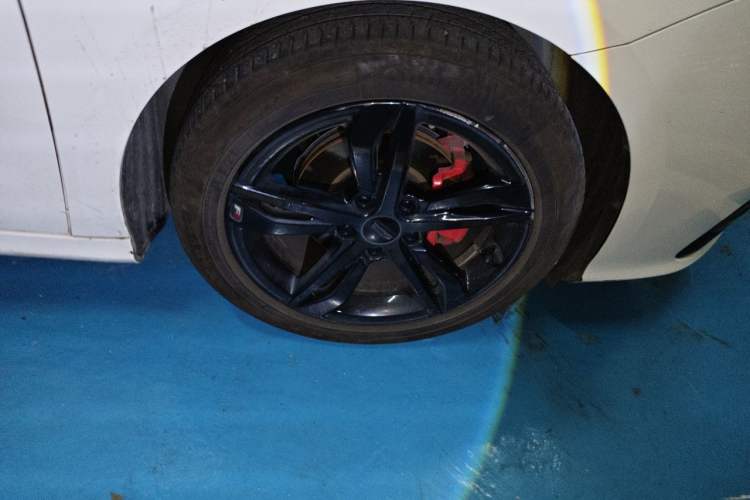 Used Geely Auto Binray 2021 1.4T CVT F-Sport Edition Right Front Wheel Hub