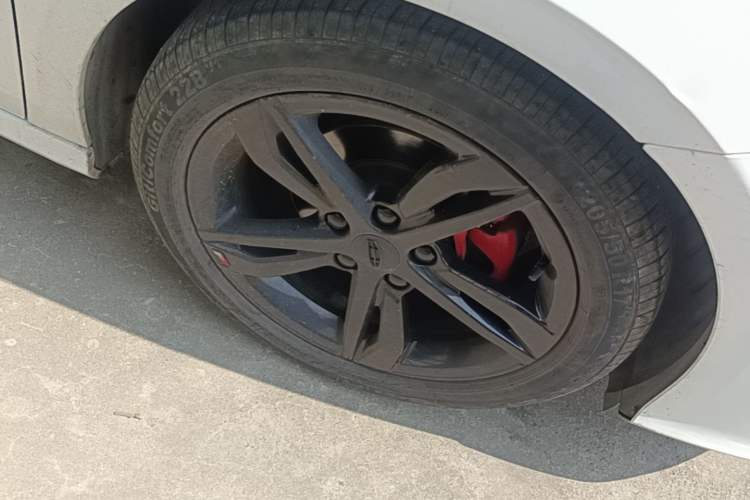 Used Geely Auto Binray 2021 1.4T CVT F-Sport Edition Right Front Wheel Hub