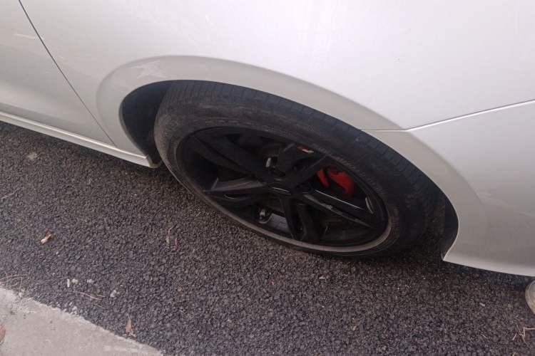 Used Geely Auto Binray 2021 1.4T CVT F-Sport Edition Right Front Wheel Hub