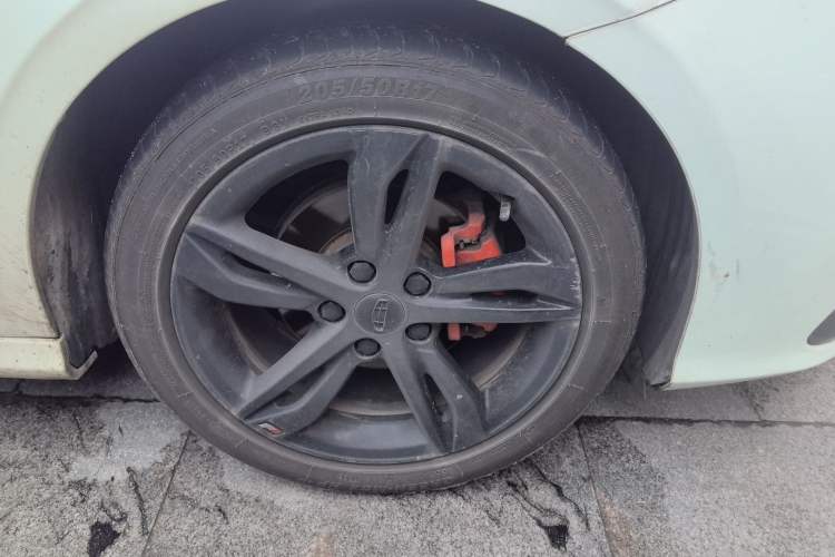 Used Geely Auto Binray 2021 1.4T CVT F-Sport Edition Right Front Wheel Hub