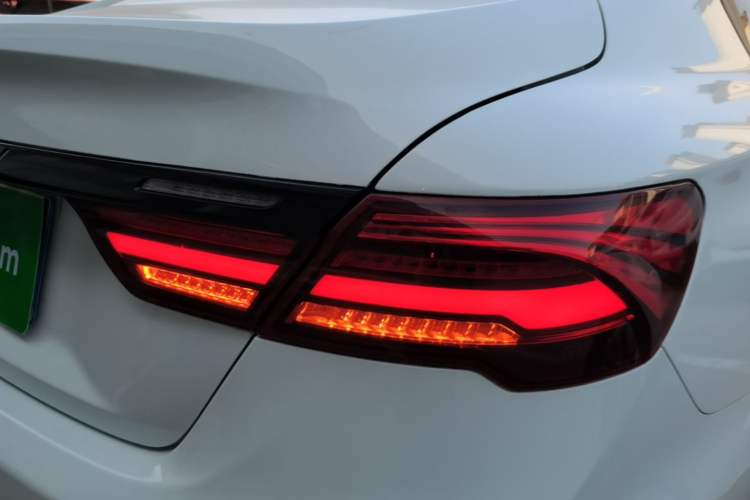 Used Geely Auto Binray 2021 1.4T CVT Asian Games Edition Right Rear Taillight
