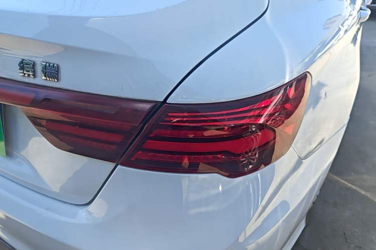 Used Geely Auto Binray 2021 1.4T CVT Asian Games Edition Right Rear Taillight