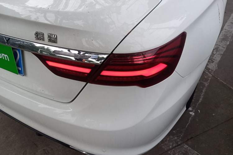 Used Geely Auto Binray 2021 1.4T CVT Asian Games Edition Right Rear Taillight