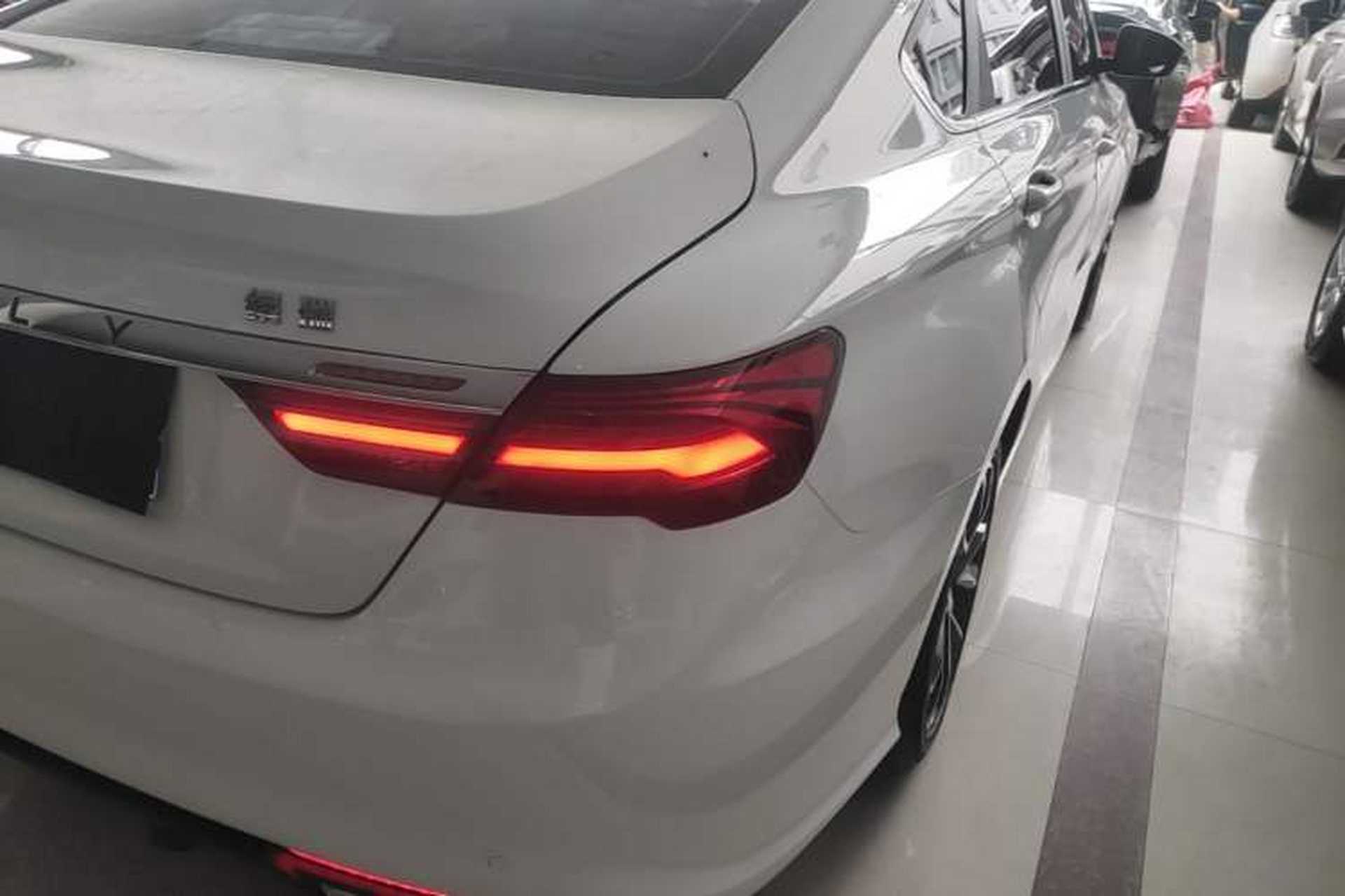 Used Geely Auto Binray 2021 1.4T CVT Asian Games Edition Right Rear Taillight