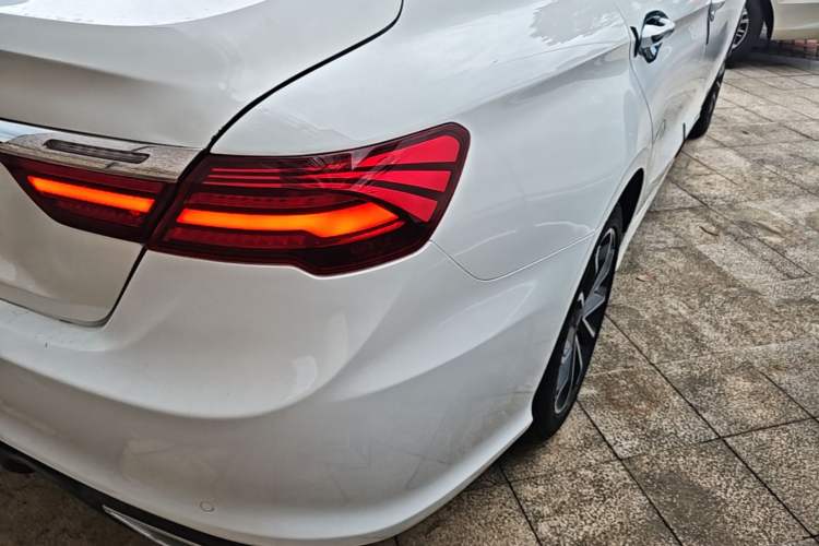 Used Geely Auto Binray 2021 1.4T CVT Asian Games Edition Right Rear Taillight