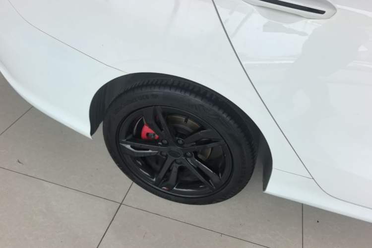 Used Geely Auto Binray 2021 1.4T CVT F-Sport Edition Right Rear Wheel Hub