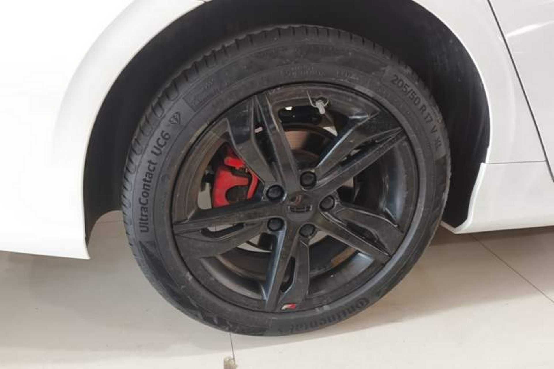Used Geely Auto Binray 2021 1.4T CVT F-Sport Edition Right Rear Wheel Hub