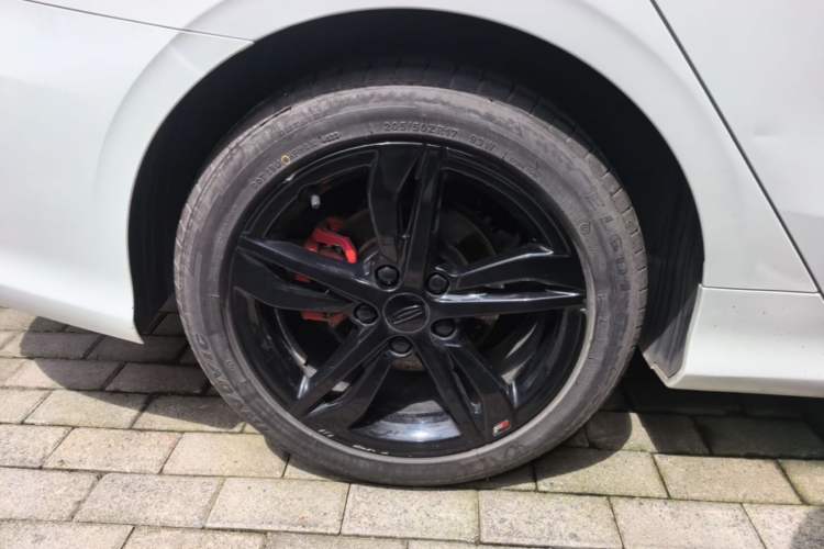 Used Geely Auto Binray 2021 1.4T CVT F-Sport Edition Right Rear Wheel Hub