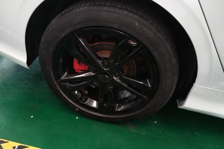 Used Geely Auto Binray 2021 1.4T CVT F-Sport Edition Right Rear Wheel Hub
