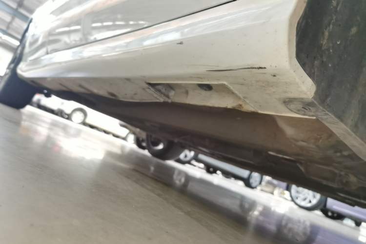 Used Geely Auto Binray 2021 1.4T CVT F-Sport Edition Right Side Sill