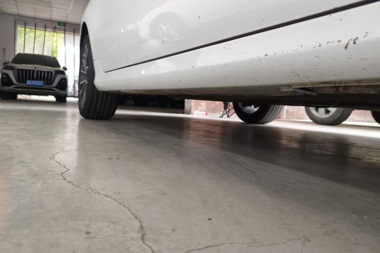 Used Geely Auto Binray 2021 1.4T CVT Asian Games Edition Right Side Sill