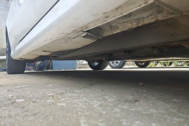 Used Geely Auto Binray 2021 1.4T CVT Asian Games Edition Right Side Sill