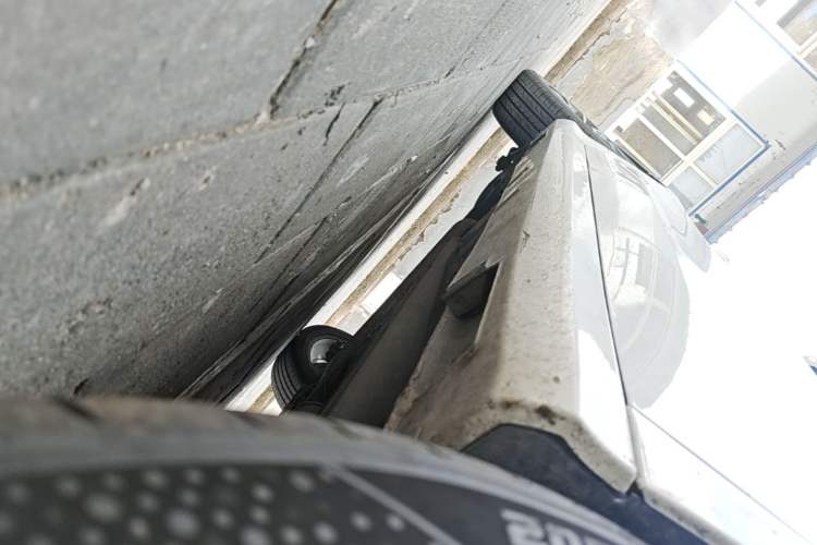 Used Geely Auto Binray 2021 1.4T CVT Asian Games Edition Right Side Sill