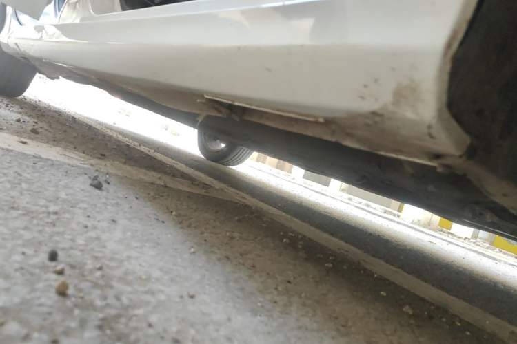 Used Geely Auto Binray 2021 1.4T CVT Asian Games Edition Right Side Sill