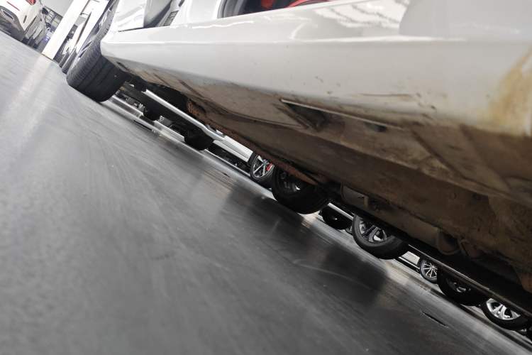 Used Geely Auto Binray 2021 1.4T CVT F-Sport Edition Right Side Sill