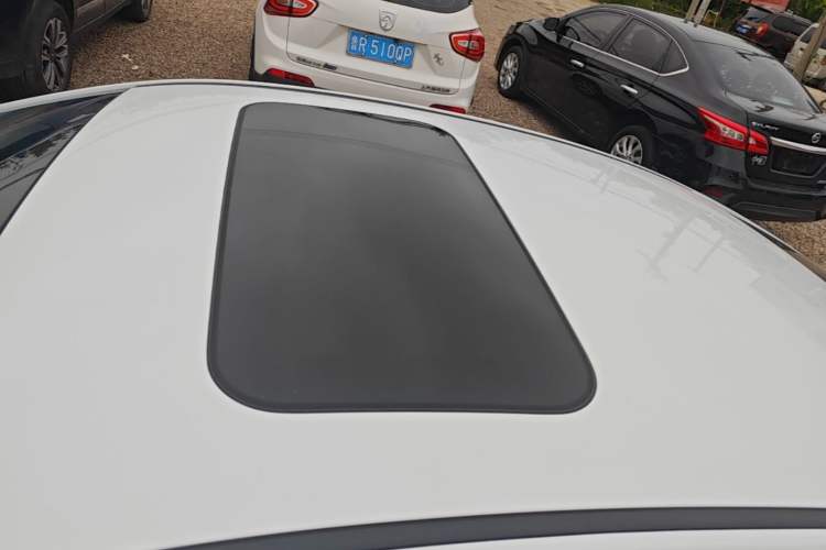 Used Geely Auto Binray 2021 1.4T CVT Asian Games Edition Roof