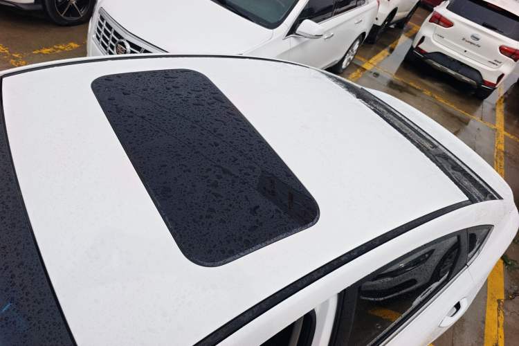 Used Geely Auto Binray 2021 1.4T CVT Asian Games Edition Roof