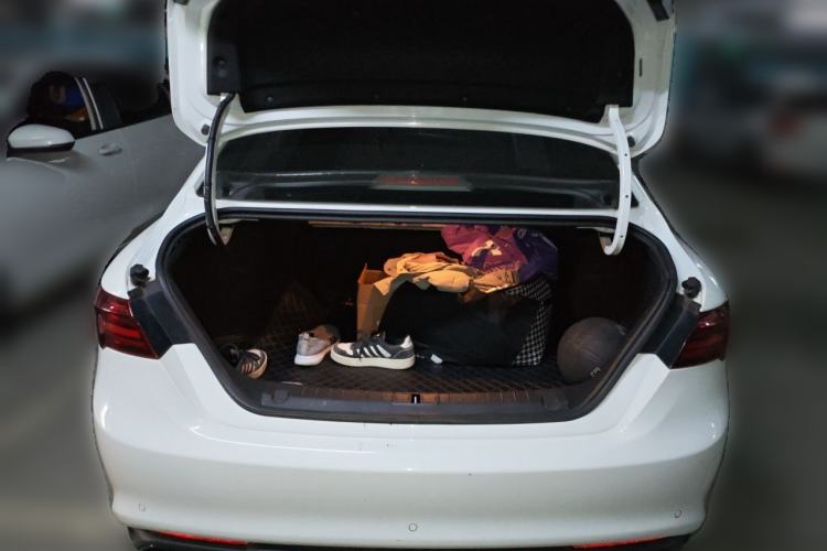 Used Geely Auto Binray 2021 1.4T CVT F-Sport Edition Trunk
