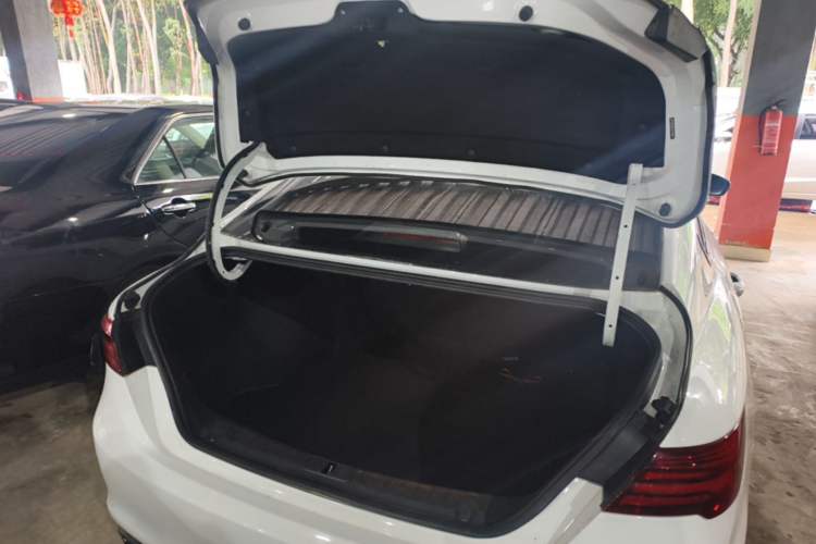 Used Geely Auto Binray 2021 1.4T CVT F-Sport Edition Trunk