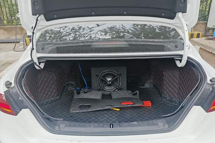 Used Geely Auto Binray 2021 1.4T CVT Asian Games Edition Trunk
