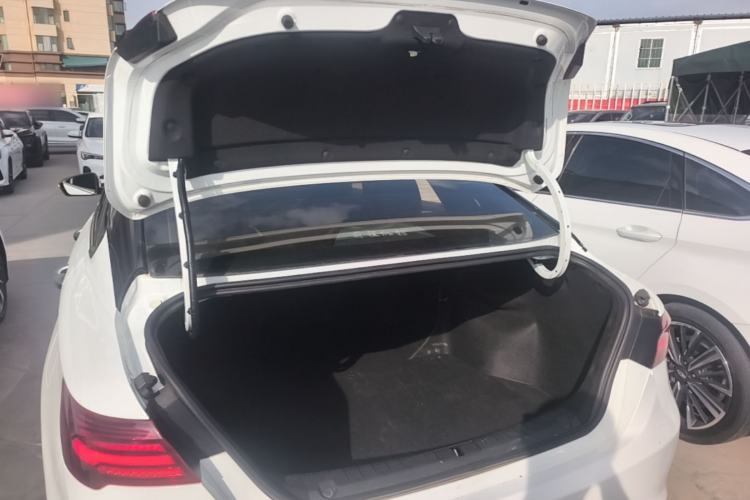 Used Geely Auto Binray 2021 1.4T CVT F-Sport Edition Trunk
