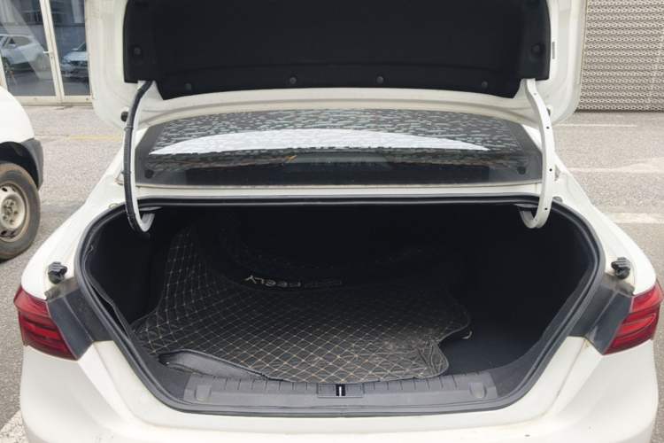 Used Geely Auto Binray 2021 1.4T CVT F-Sport Edition Trunk