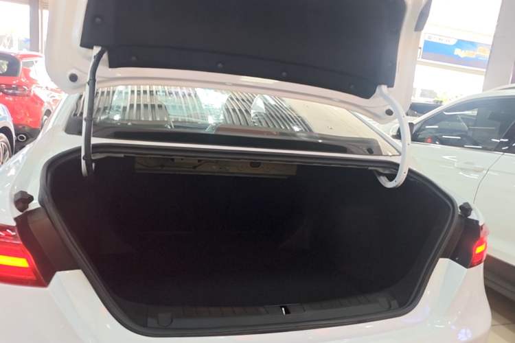 Used Geely Auto Binray 2021 1.4T CVT F-Sport Edition Trunk