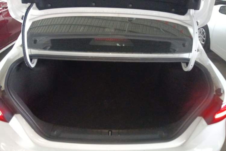Used Geely Auto Binray 2021 1.4T CVT F-Sport Edition Trunk