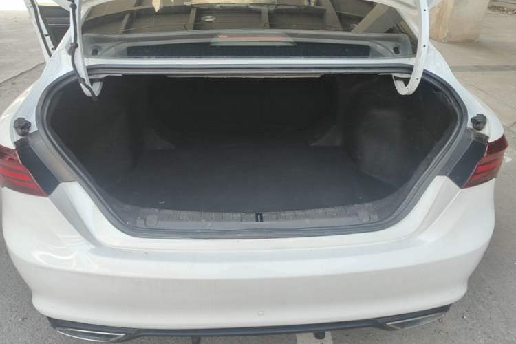 Used Geely Auto Binray 2021 1.4T CVT Asian Games Edition Trunk
