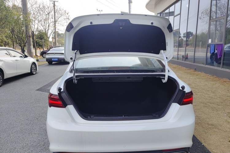 Used Geely Auto Binray 2021 1.4T CVT Asian Games Edition Trunk
