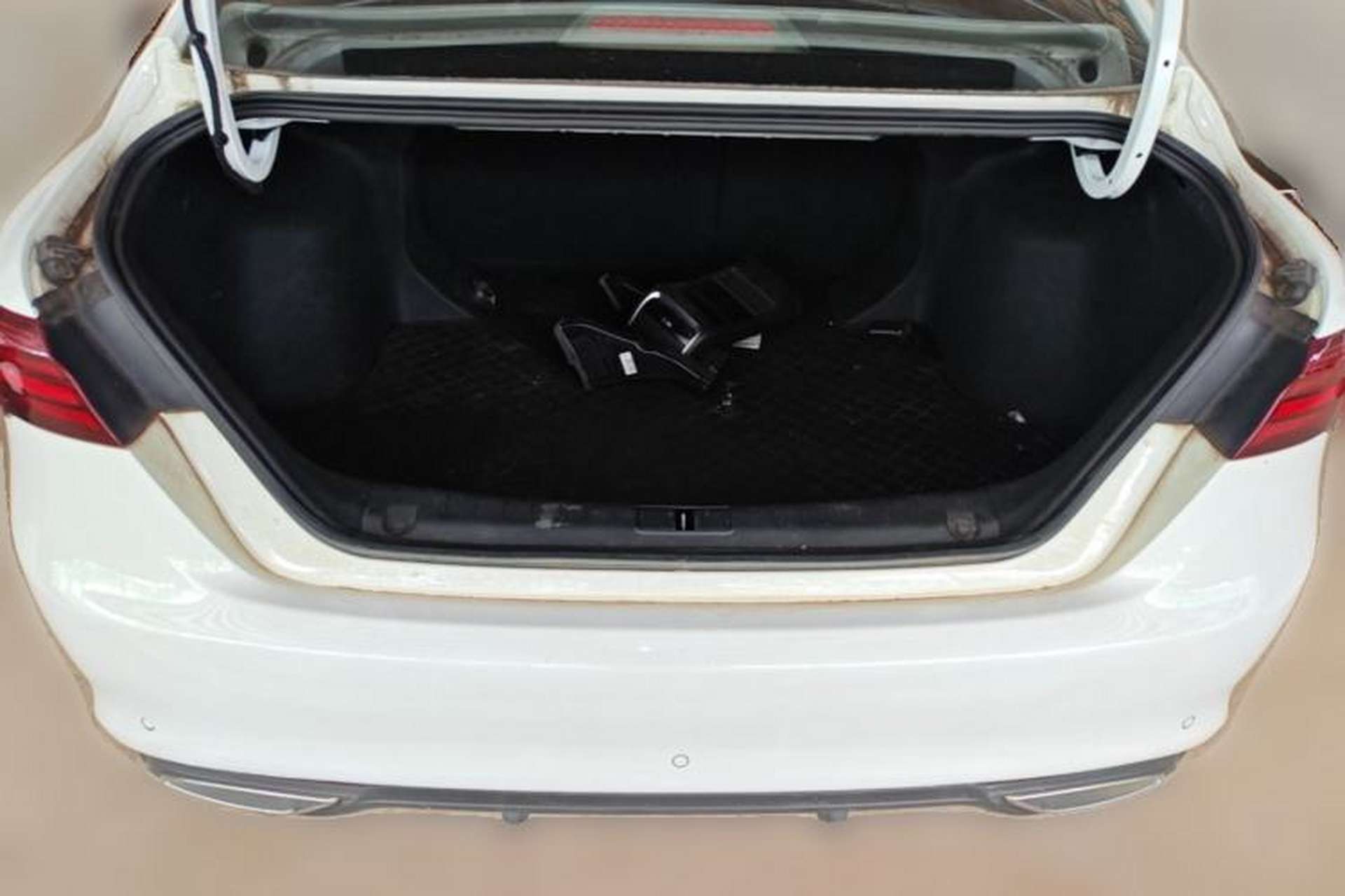 Used Geely Auto Binray 2021 1.4T CVT Asian Games Edition Trunk