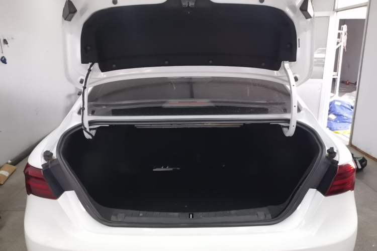Used Geely Auto Binray 2021 1.4T CVT Asian Games Edition Trunk