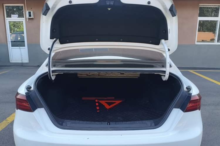 Used Geely Auto Binray 2021 1.4T CVT F-Sport Edition Trunk