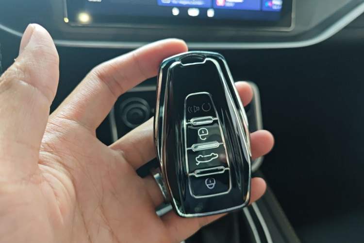 Used Geely Auto Binray 2021 1.4T CVT Asian Games Edition Vehicle Key