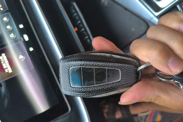 Used Geely Auto Binray 2021 1.4T CVT Asian Games Edition Vehicle Key