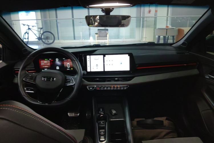 Used Geely Auto Binray 2022 Binrui COOL 1.5T DCT Electric Edition Center Console