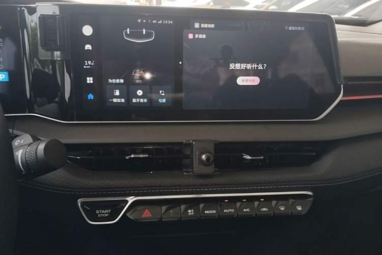 Used Geely Auto Binray 2022 Binrui COOL 1.5T DCT Electric Edition Audio And AC Panel