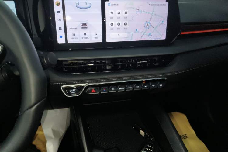 Used Geely Auto Binray 2022 Binrui COOL 1.5T DCT Electric Edition Audio And AC Panel