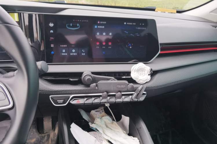 Used Geely Auto Binray 2022 Binrui COOL 1.5T DCT Electric Edition Audio And AC Panel