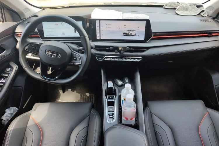 Used Geely Auto Binray 2022 Binrui COOL 1.5T DCT Electric Edition Center Console