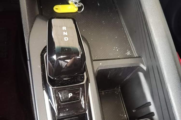 Used Geely Auto Binray 2022 Binrui COOL 1.5T DCT Electric Edition Gear Lever