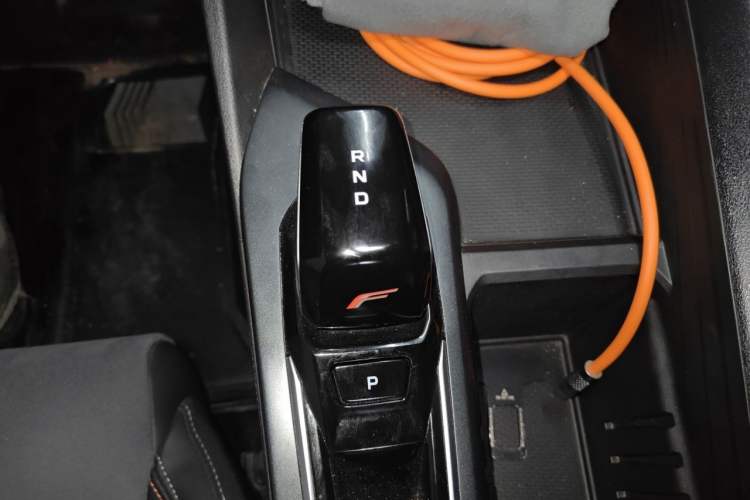 Used Geely Auto Binray 2022 Binrui COOL 1.5T DCT Electric Edition Gear Lever