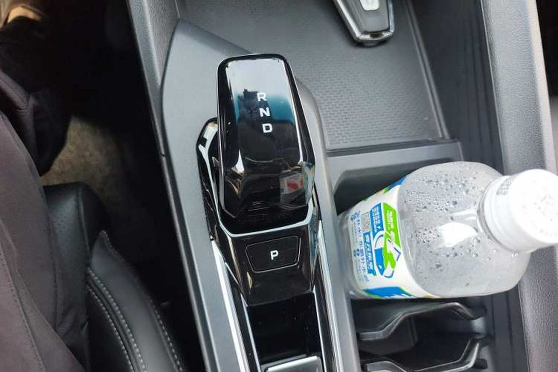 Used Geely Auto Binray 2022 Binrui COOL 1.5T DCT Electric Edition Gear Lever