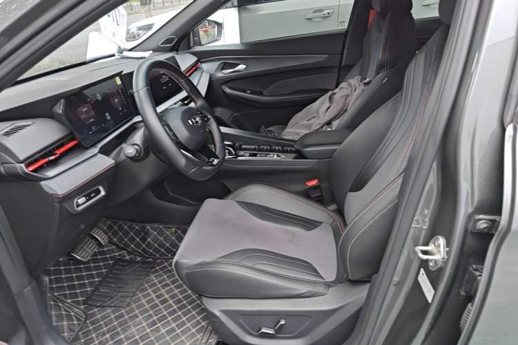 Used Geely Auto Binray 2022 Binrui COOL 1.5T DCT Electric Edition Left Front Seat