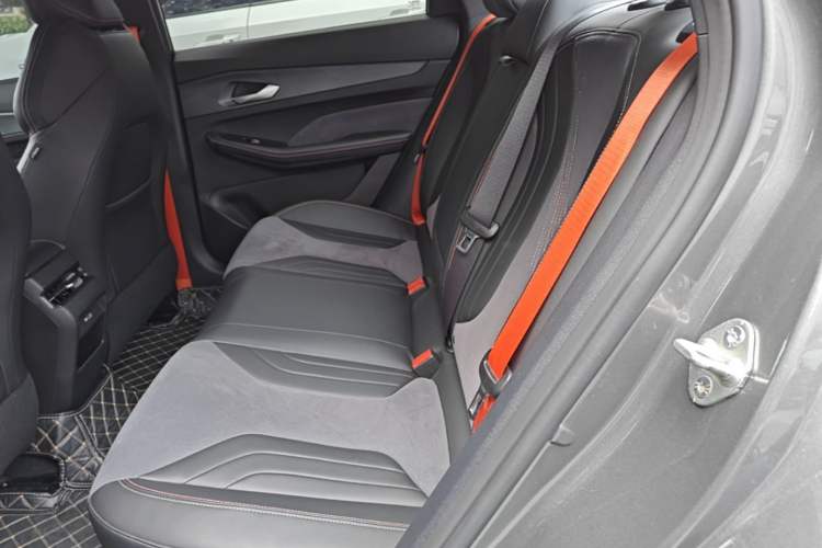 Used Geely Auto Binray 2022 Binrui COOL 1.5T DCT Electric Edition Left Rear Seat