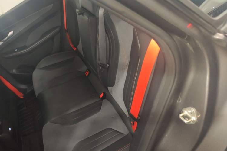 Used Geely Auto Binray 2022 Binrui COOL 1.5T DCT Thunder Edition Left Rear Seat