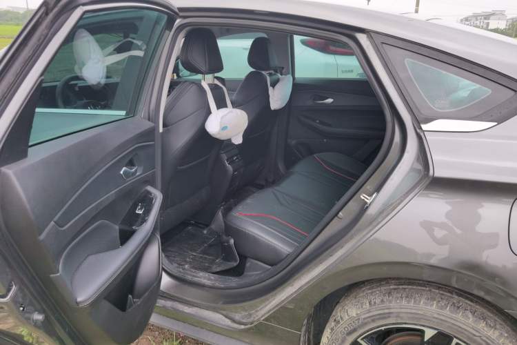 Used Geely Auto Binray 2022 Binrui COOL 1.5T DCT Electric Edition Left Rear Seat