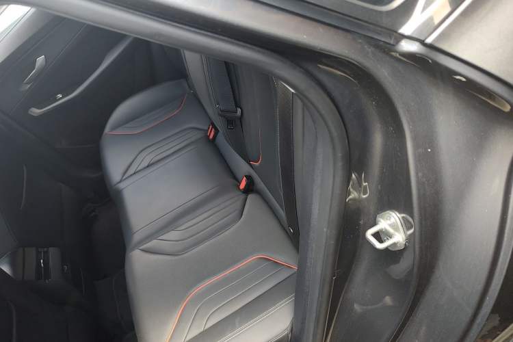 Used Geely Auto Binray 2022 Binrui COOL 1.5T DCT Electric Edition Left Rear Seat