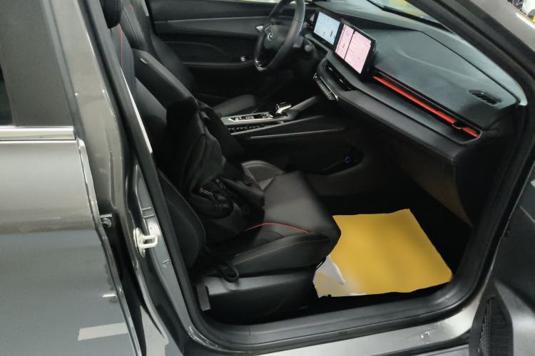 Used Geely Auto Binray 2022 Binrui COOL 1.5T DCT Electric Edition Right Front Seat